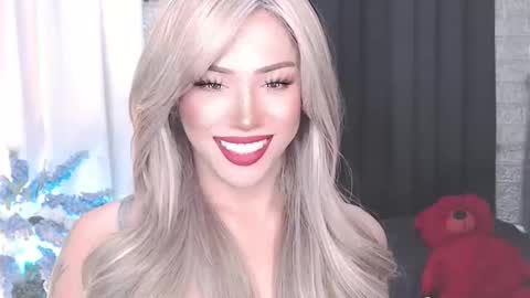 Snapshot of valentina_goddess_tsxxx chatting on 04/06/26, 03:02 Amanda online show from 04/06/26, 03:02