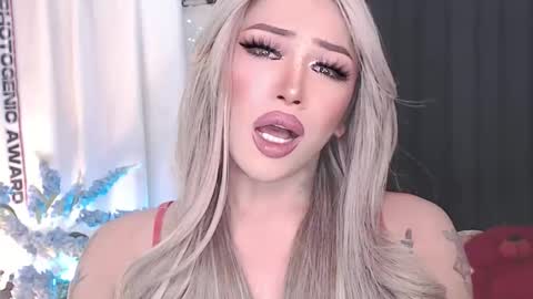 Snapshot of valentina_goddess_tsxxx chatting on 04/08/26, 09:59 Amanda online show from 04/08/26, 09:59