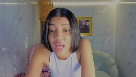 Snapshot of valentina_gomez_s chatting on 05/20/26, 01:06 Valentina online show from 05/20/26, 01:06