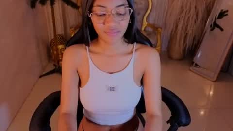 Snapshot of valentina_gomez_s chatting on 07/07/26, 12:42 Valentina online show from 07/07/26, 12:42