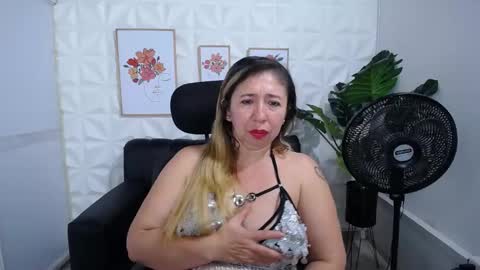 Valentina  online show from 02/27/25, 10:15