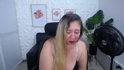 Valentina  online show from 03/06/25, 09:09