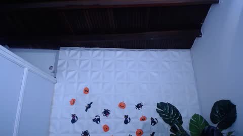 Valentina  online show from 10/02/25, 09:44