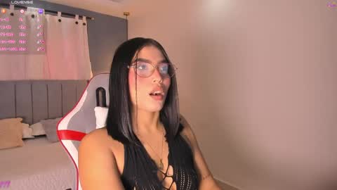 Valentina online show from 06/07/26, 01:15