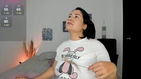 Snapshot of valentina_owens chatting on 11/20/25, 07:24 valentina_owens online show from 11/20/25, 07:24