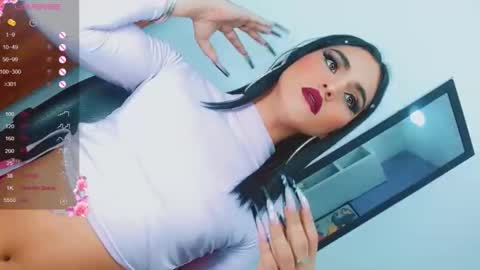 valentina_princess_ online show from 02/06/25, 07:13