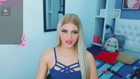 valentina_princess_ online show from 02/28/25, 10:41