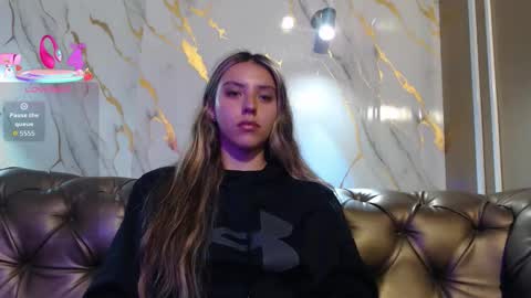 Valentina online show from 09/15/25, 02:28