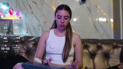 Valentina online show from 10/11/25, 02:26