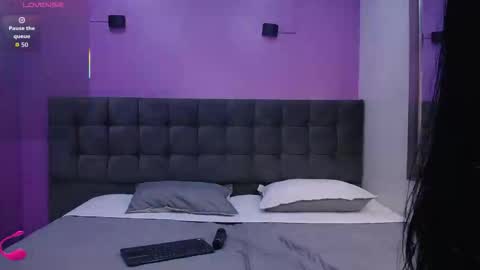 ValentinaJaramilloo online show from 10/31/25, 01:23