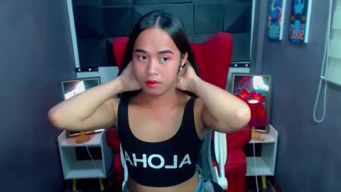 Snapshot of valentinalustontop chatting on 03/10/25, 06:16 JM DONT FORGET TO FOLLOW ME online show from 03/10/25, 06:16