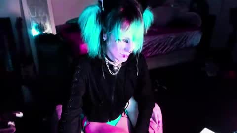 Snapshot of valentinas_dream chatting on 09/20/25, 06:58 Tina Bates online show from 09/20/25, 06:58