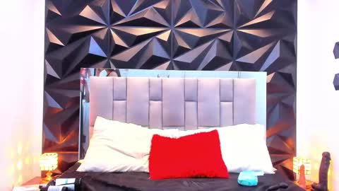 Valentina online show from 09/09/25, 02:16