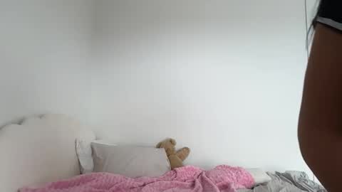 Valentina online show from 09/30/25, 04:39