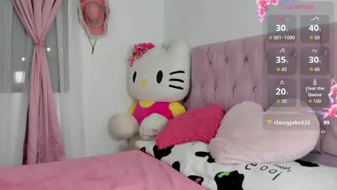 Snapshot of valentine_sweety chatting on 05/16/26, 12:29 Valentine online show from 05/16/26, 12:29