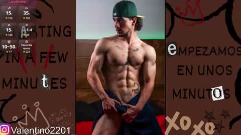 Snapshot of valentino_2201 chatting on 07/19/26, 12:58 Valentino - 15 OFF valentino2201 online show from 07/19/26, 12:58