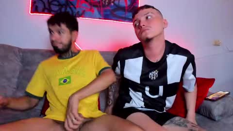 Snapshot of valentino_bel chatting on 04/10/26, 05:06 Nick online show from 04/10/26, 05:06