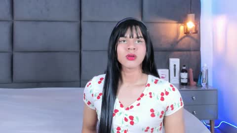 valentino moon online show from 09/22/25, 02:35