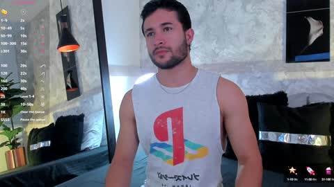 Valentino online show from 01/07/25, 06:05