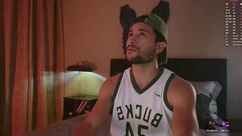 Valentino online show from 02/06/26, 02:38