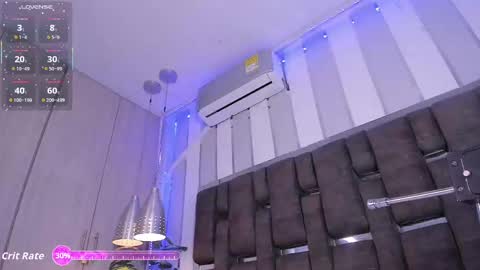 Valentino online show from 10/06/25, 02:36