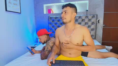 Snapshot of valentinos_ chatting on 03/14/26, 09:42 Valentinos online show from 03/14/26, 09:42