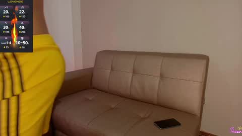 Snapshot of valentinos_ chatting on 04/01/26, 09:45 Valentinos online show from 04/01/26, 09:45