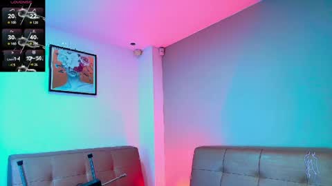 Snapshot of valentinos_ chatting on 04/07/26, 10:42 Valentinos online show from 04/07/26, 10:42