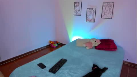 valeri_10 online show from 09/28/25, 02:17