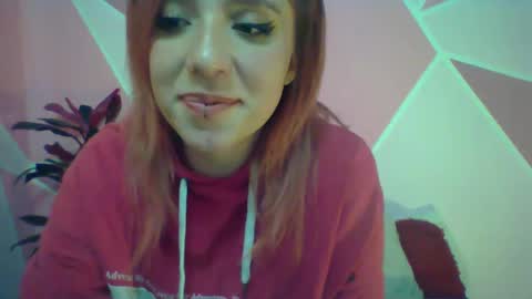 Valeri Cove online show from 01/18/25, 05:37