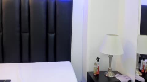 valeri_tafur online show from 01/10/25, 11:00