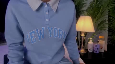 valeri_tafur online show from 10/16/25, 10:49