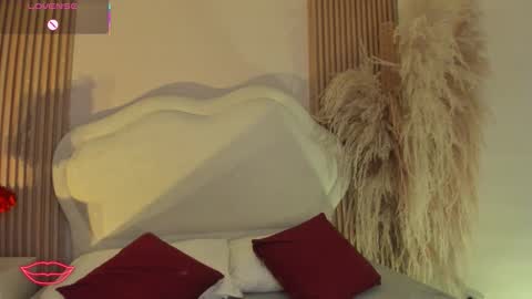 valeria_carter_ online show from 02/11/26, 08:36