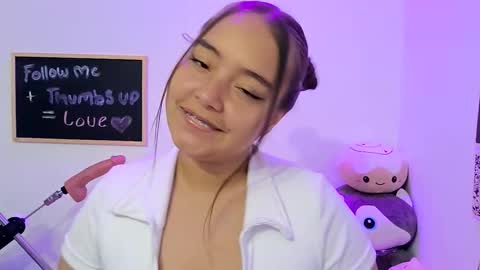 Snapshot of valeria_cherry chatting on 03/30/26, 02:45 valeria online show from 03/30/26, 02:45