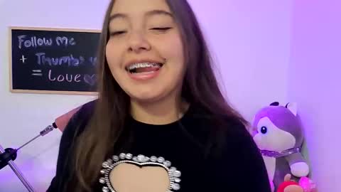 Snapshot of valeria_cherry chatting on 04/09/26, 05:18 valeria online show from 04/09/26, 05:18