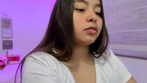 Snapshot of valeria_cherry chatting on 04/11/26, 07:45 valeria online show from 04/11/26, 07:45