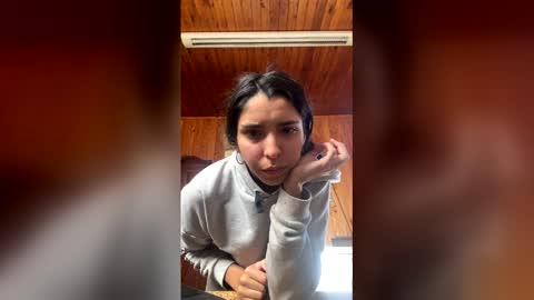 Snapshot of valeria_feroz chatting on 05/20/26, 01:50 valeria_feroz online show from 05/20/26, 01:50