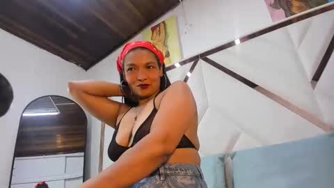 Snapshot of valeria_gil_ chatting on 04/25/26, 03:53 valeria_gil_ online show from 04/25/26, 03:53