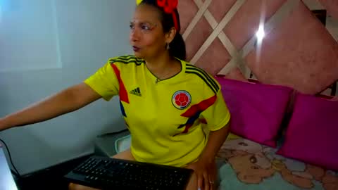 Snapshot of valeria_gil_ chatting on 06/23/26, 04:16 valeria_gil_ online show from 06/23/26, 04:16