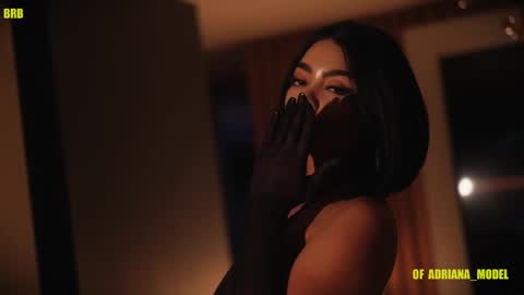 Snapshot of valeria_orozco chatting on 03/04/25, 02:27 valeria_orozco online show from 03/04/25, 02:27