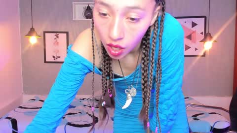 Snapshot of valeria_rossi7 chatting on 12/14/24, 07:25 Valeria online show from 12/14/24, 07:25