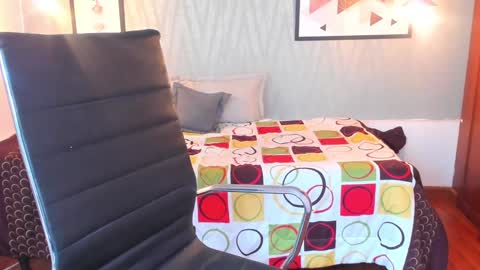 Snapshot of valeria_rossi7 chatting on 12/26/24, 03:20 Valeria online show from 12/26/24, 03:20