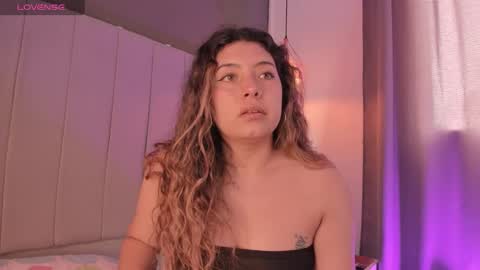 Snapshot of valeria_rouse28 chatting on 12/03/25, 08:18 valeria_rouse28 online show from 12/03/25, 08:18