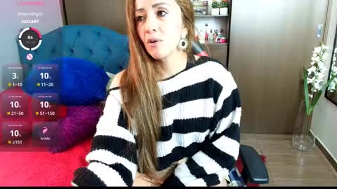 Valeria online show from 10/19/25, 08:53
