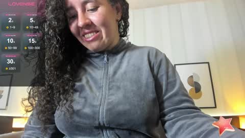 Snapshot of valeriaa_soler chatting on 01/10/25, 12:58 Valeria online show from 01/10/25, 12:58