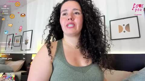 Snapshot of valeriaa_soler chatting on 02/20/25, 04:36 Valeria online show from 02/20/25, 04:36