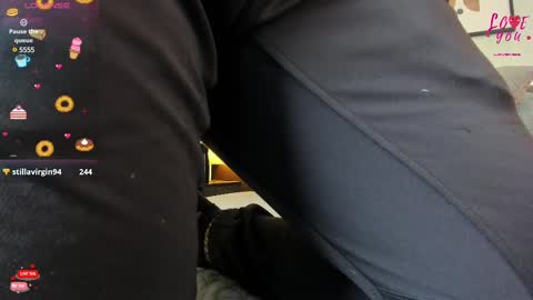 Snapshot of valeriaa_soler chatting on 02/21/25, 02:38 Valeria online show from 02/21/25, 02:38