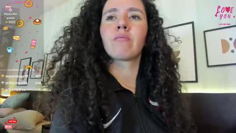 Snapshot of valeriaa_soler chatting on 02/21/25, 05:42 Valeria online show from 02/21/25, 05:42