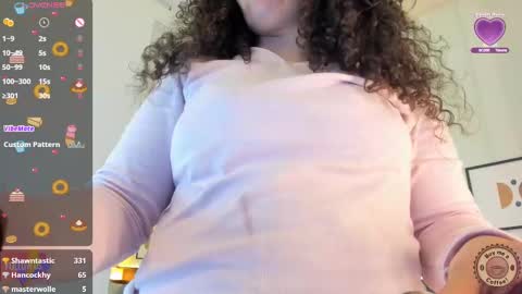 Snapshot of valeriaa_soler chatting on 03/06/25, 06:05 Valeria online show from 03/06/25, 06:05