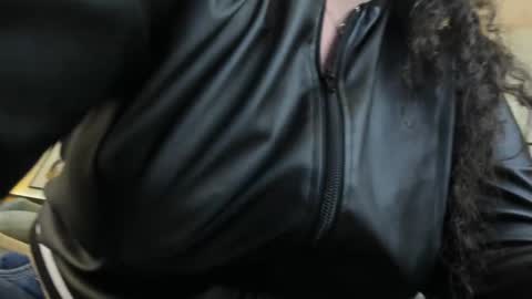 Snapshot of valeriaa_soler chatting on 03/09/25, 03:05 Valeria online show from 03/09/25, 03:05